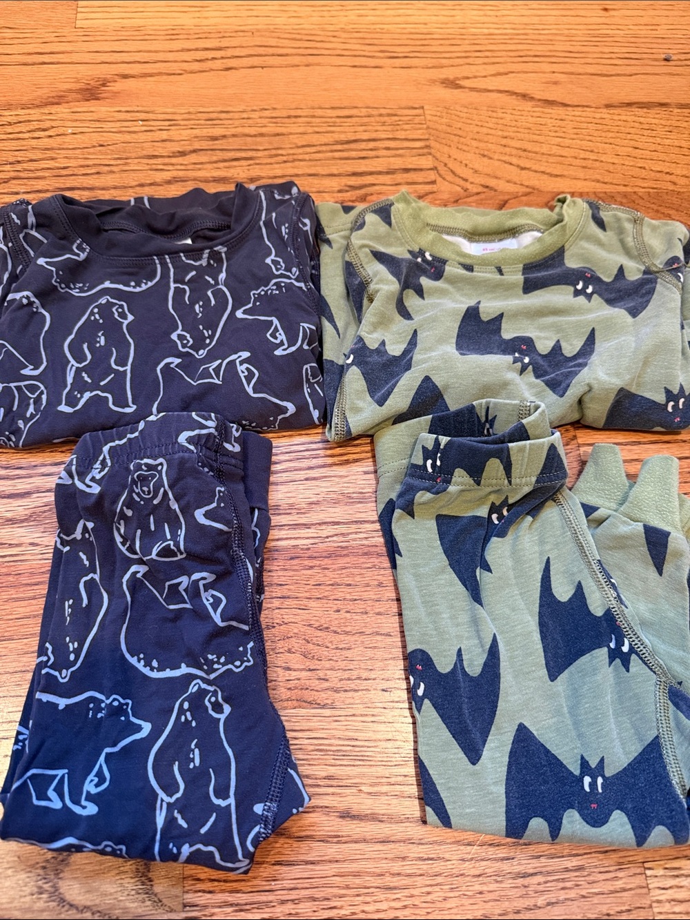 Hanna Andersson Bear & Bat Pajama Sets - Navy & Olive